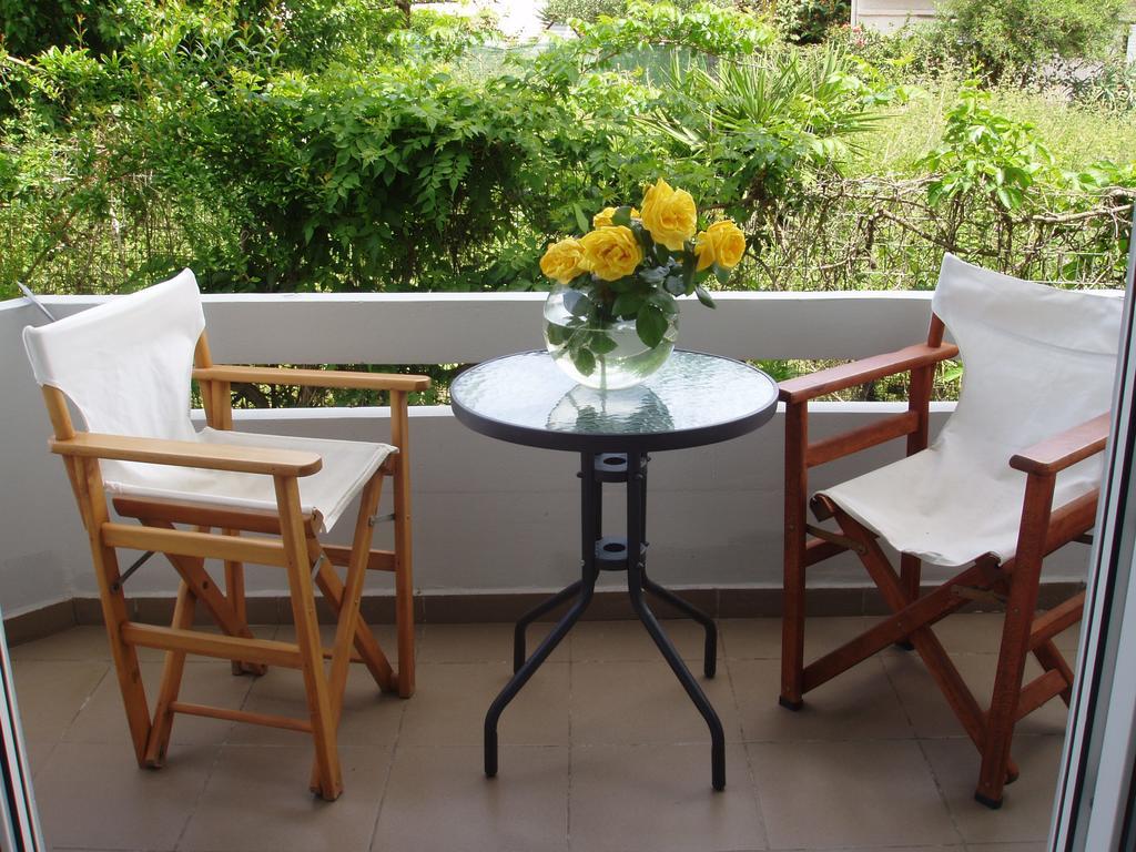Aris Apartments Gerani  Extérieur photo