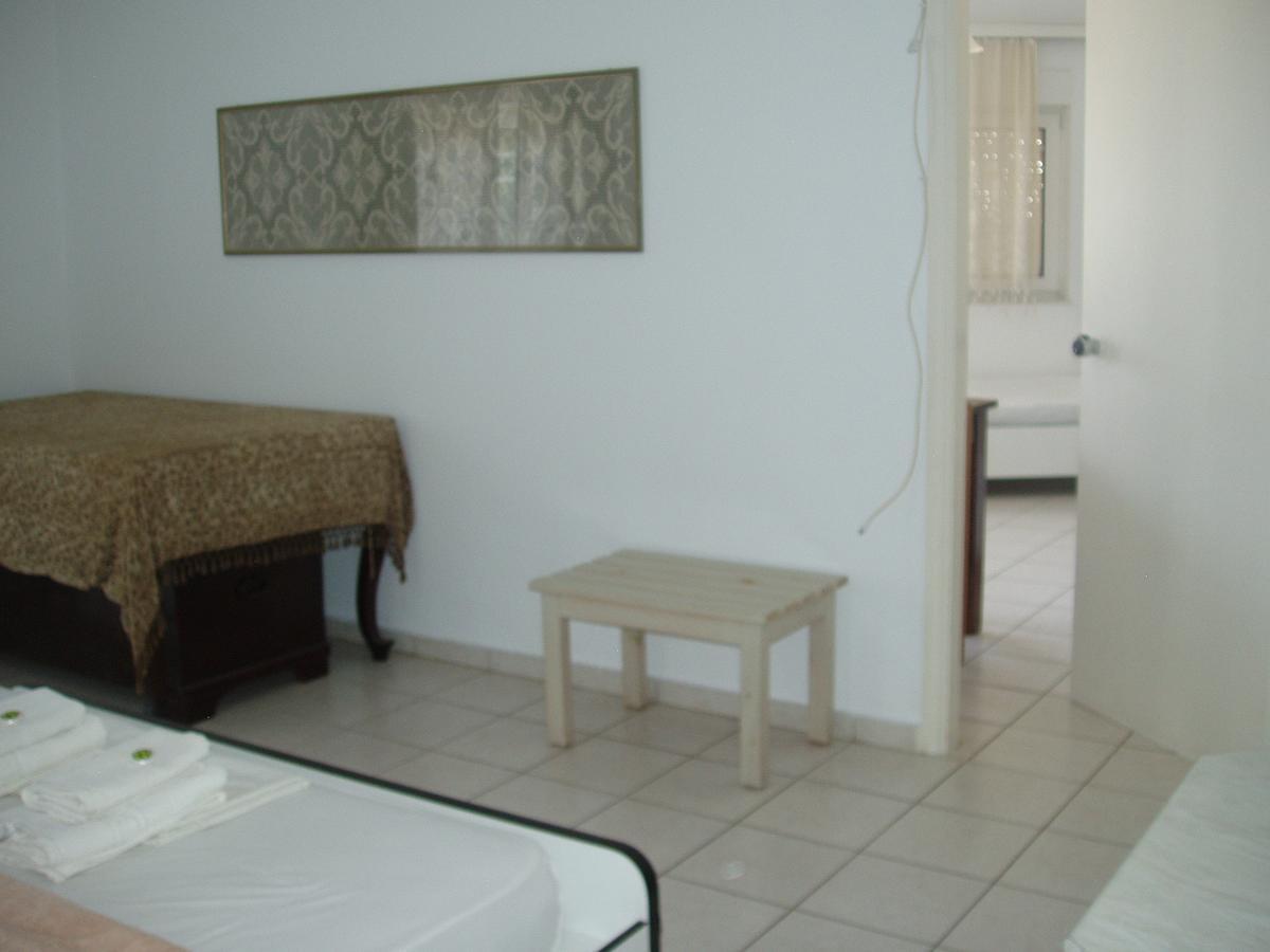 Aris Apartments Gerani  Extérieur photo