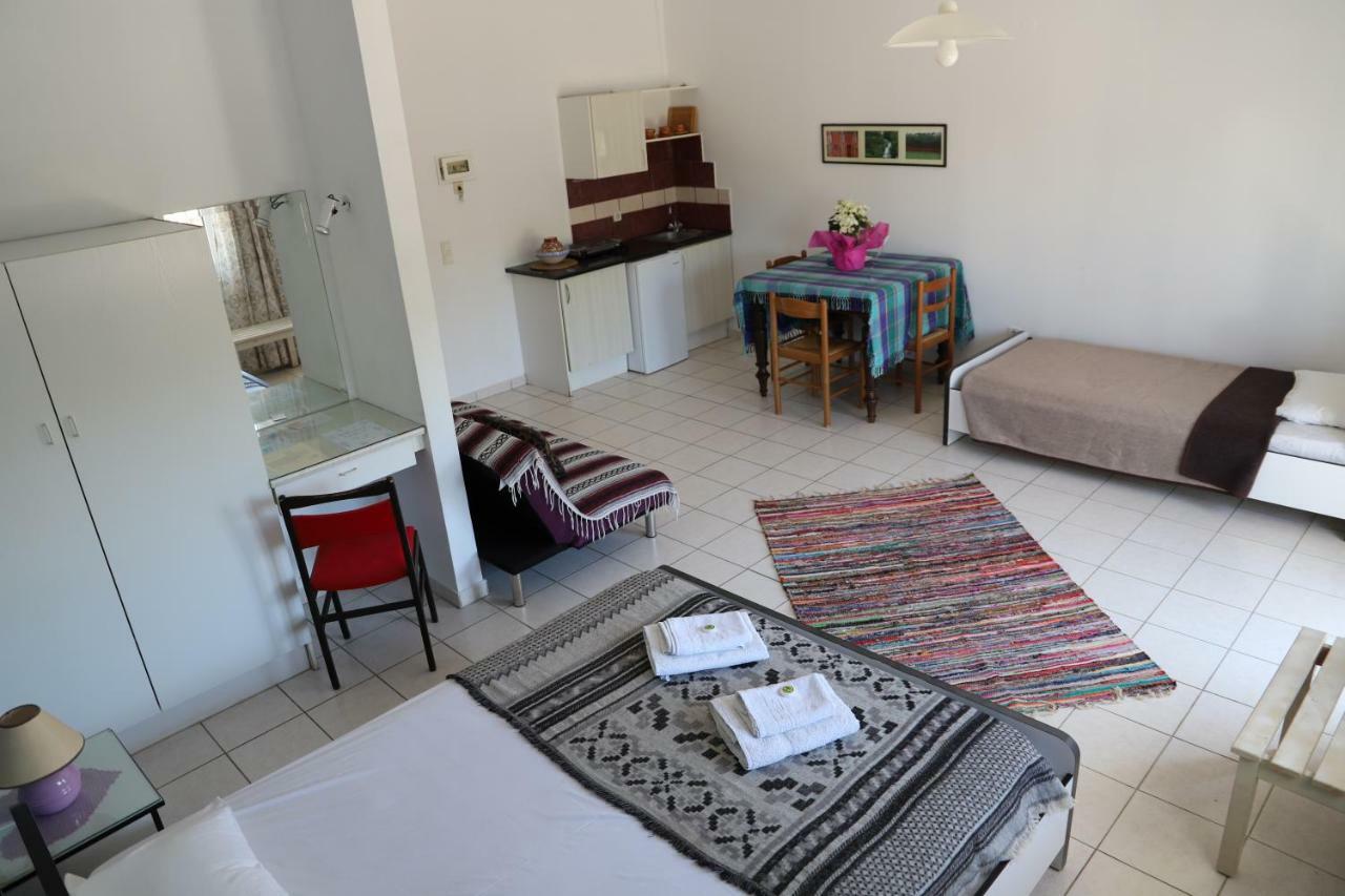 Aris Apartments Gerani  Extérieur photo