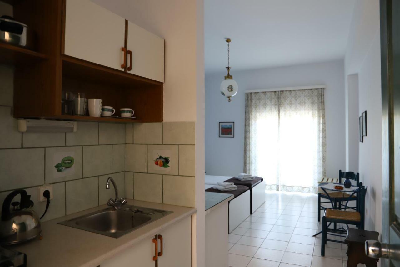 Aris Apartments Gerani  Extérieur photo